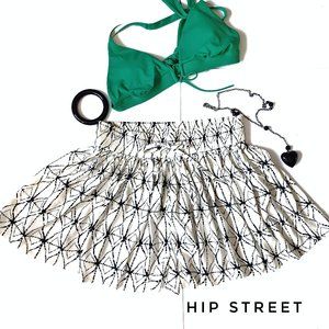 FOREVER 21 Super Wide Swing High Waist Print Shorts M